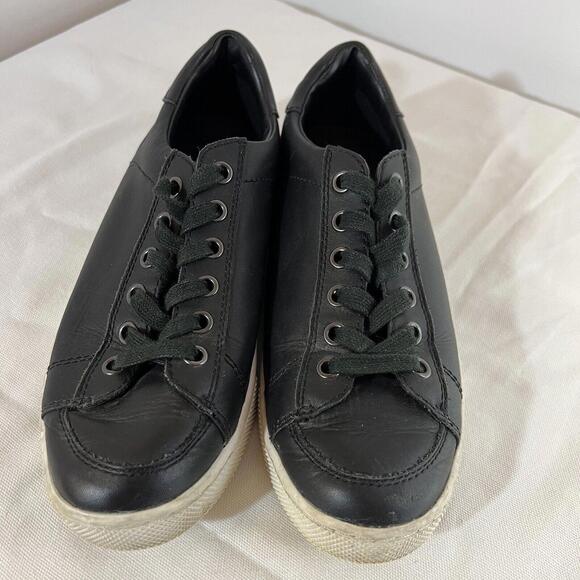 Coach Womens Shoes Size 7 B Black Leather Sneakers  Lace Up - Picture 2 of 13